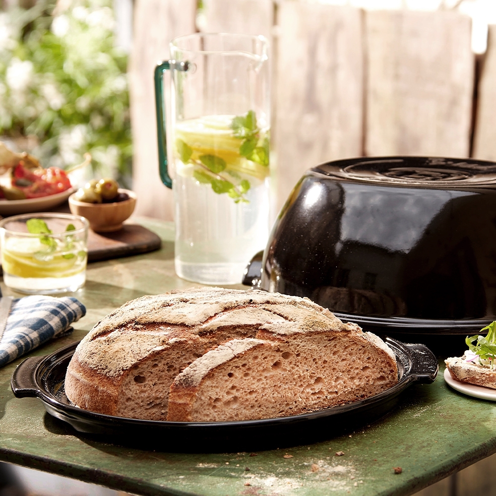 Emile Henry - Round Bread Baker - Black